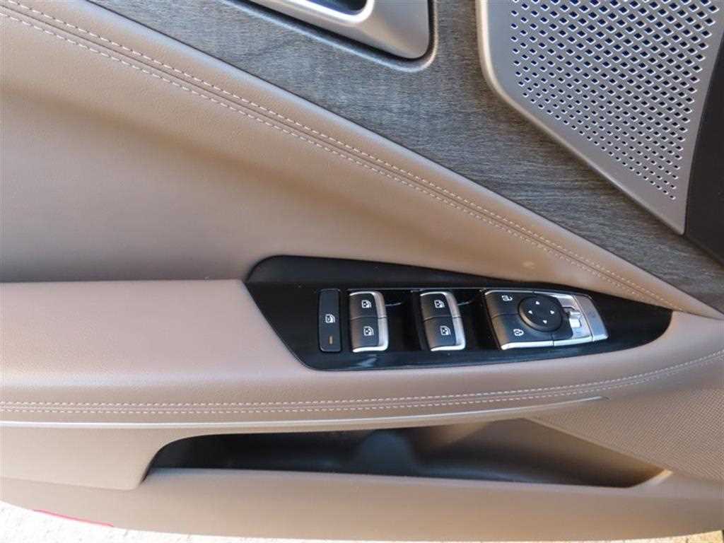 Kia K8 — photo 06