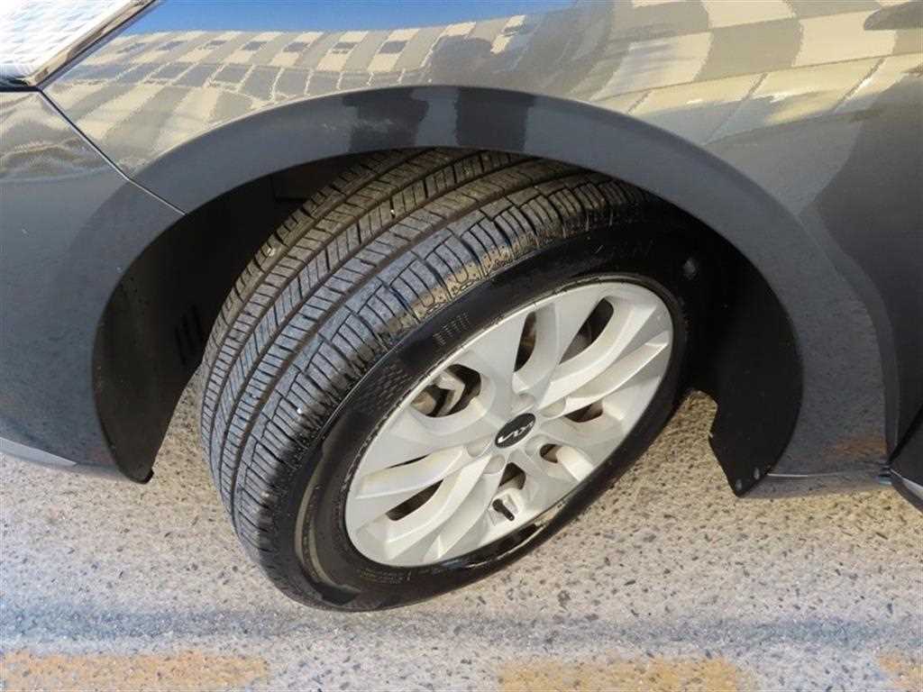 Kia K8 — photo 19