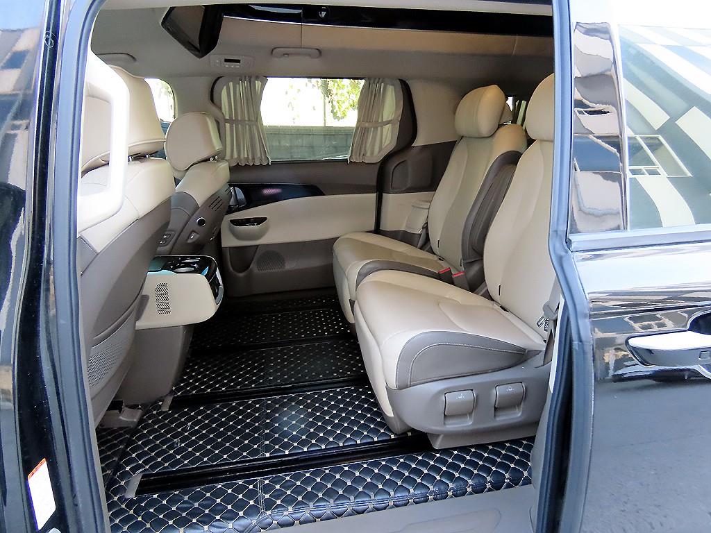 Kia Carnival — photo 06