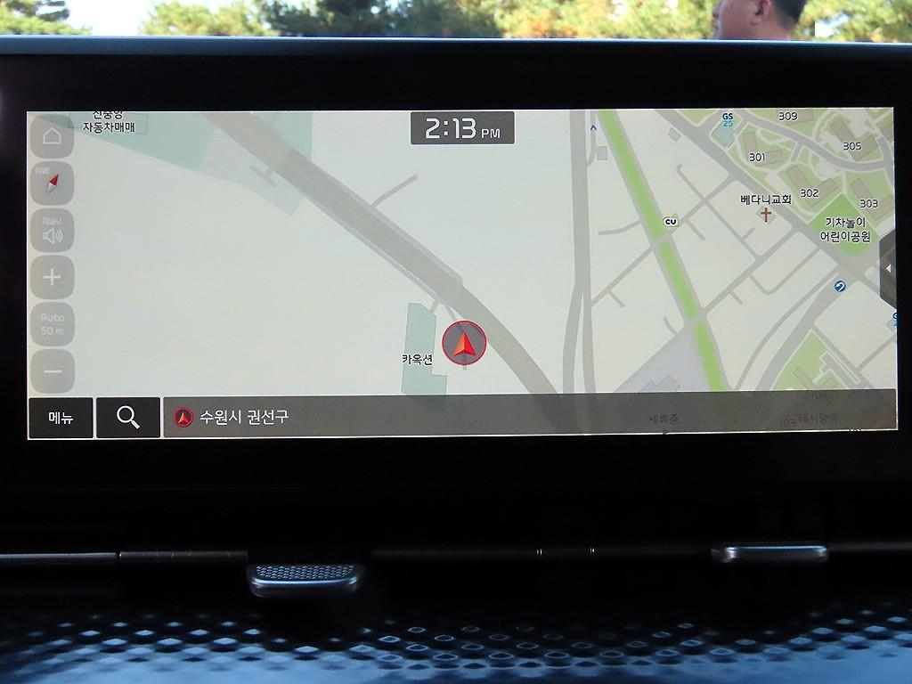 Kia Carnival — photo 12