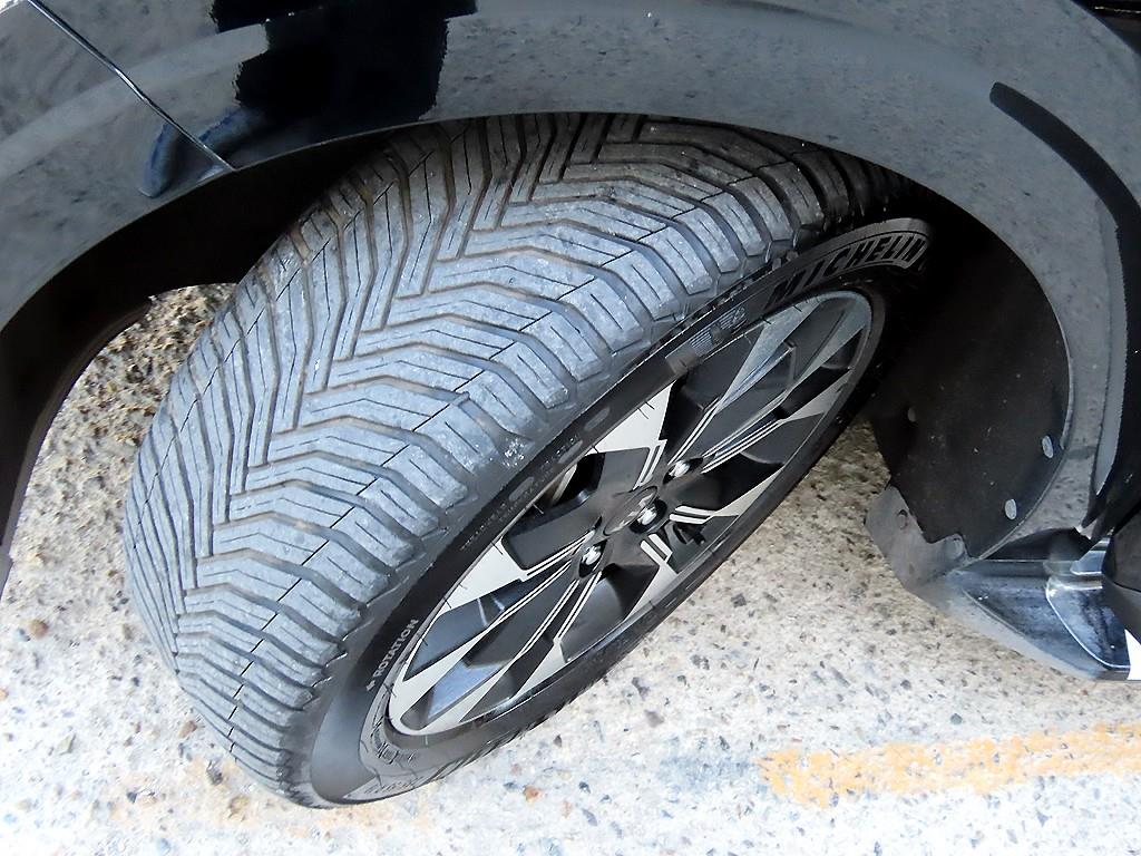 Kia Carnival — photo 20