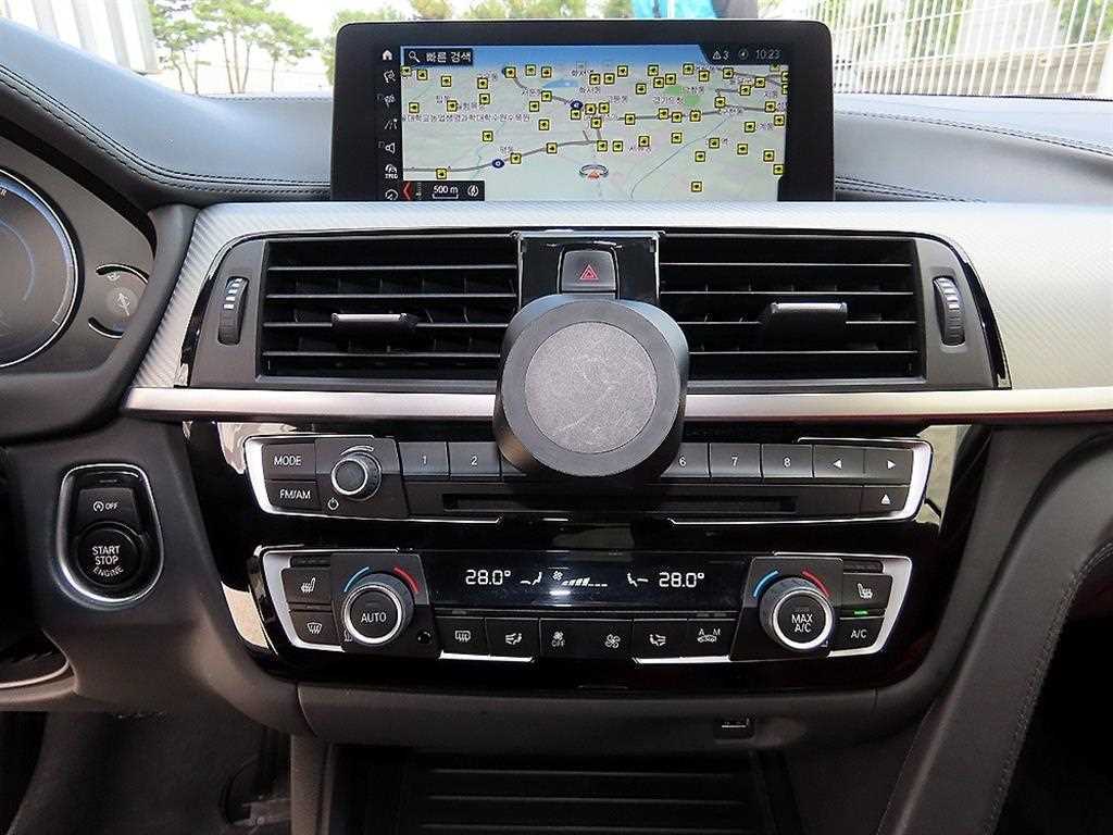 BMW 4-Series — photo 16