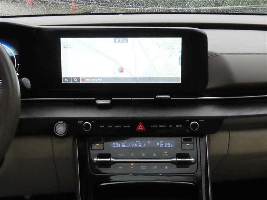 Kia Carnival — photo 11