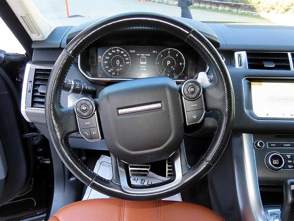 Land Rover Range Rover Sport — photo 08