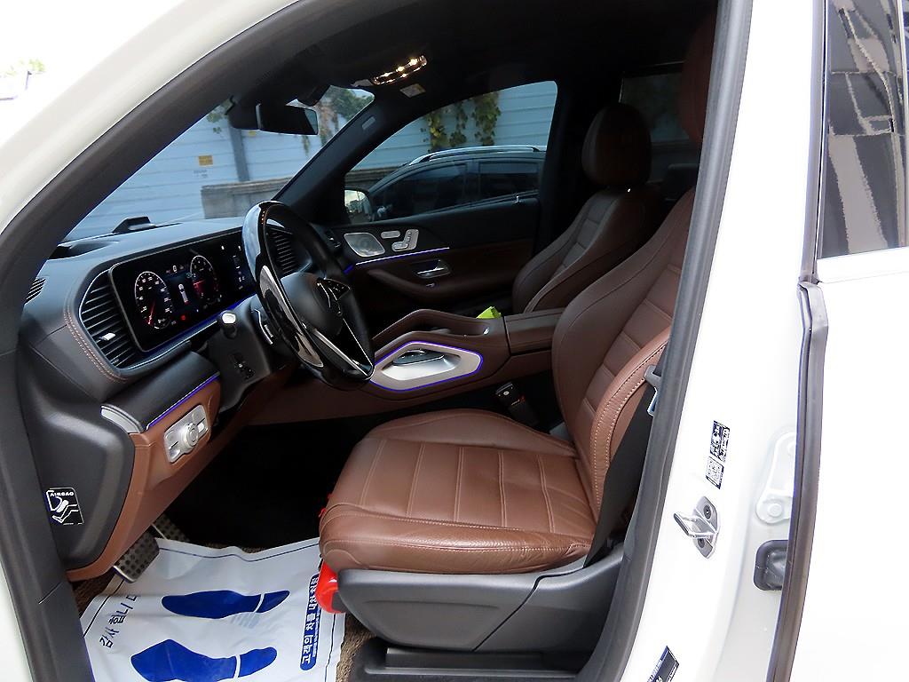 Mercedes-Benz GLS-Class — photo 05