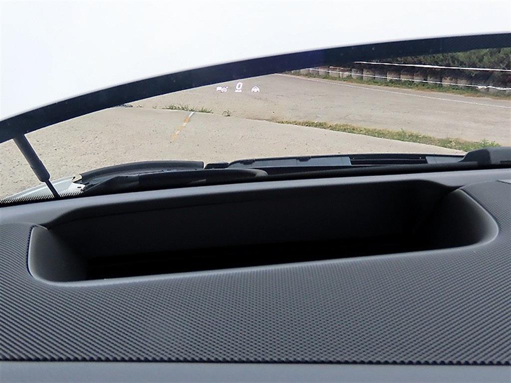 Mercedes-Benz GLS-Class — photo 10
