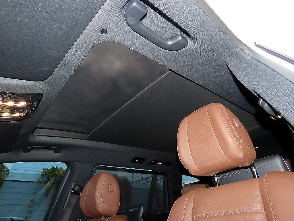 Mercedes-Benz GLS-Class — photo 16
