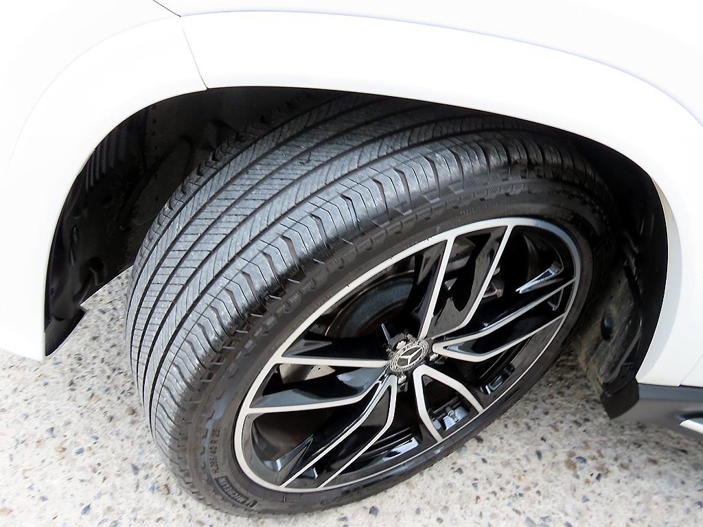 Mercedes-Benz GLS-Class — photo 20