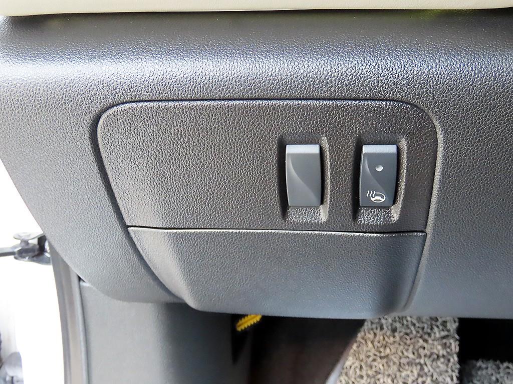 RENAULT SM6 — photo 12