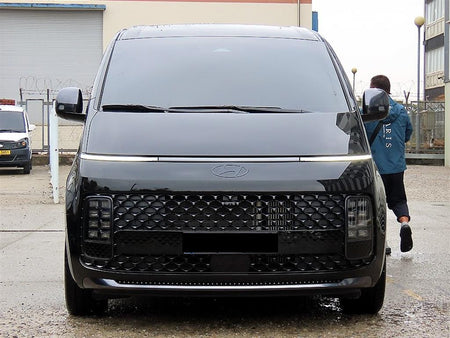 Hyundai Staria — photo 01