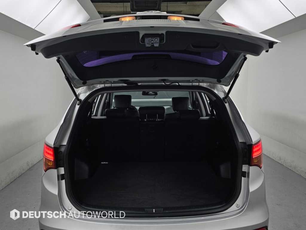 Hyundai Santafe — photo 19