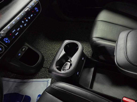 Hyundai Ioniq5 — photo 14