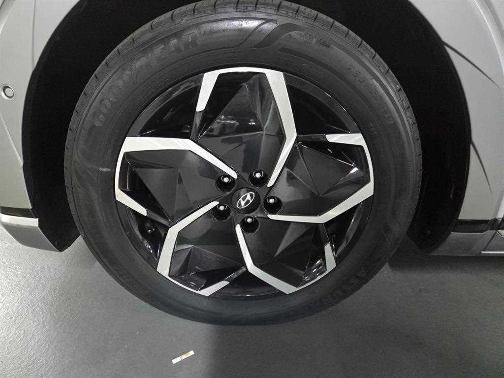 Hyundai Ioniq5 — photo 19