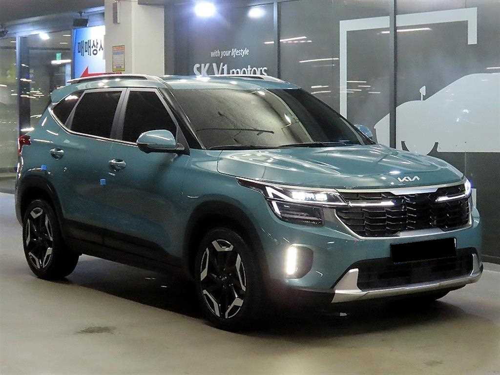 Kia Seltos — photo 03