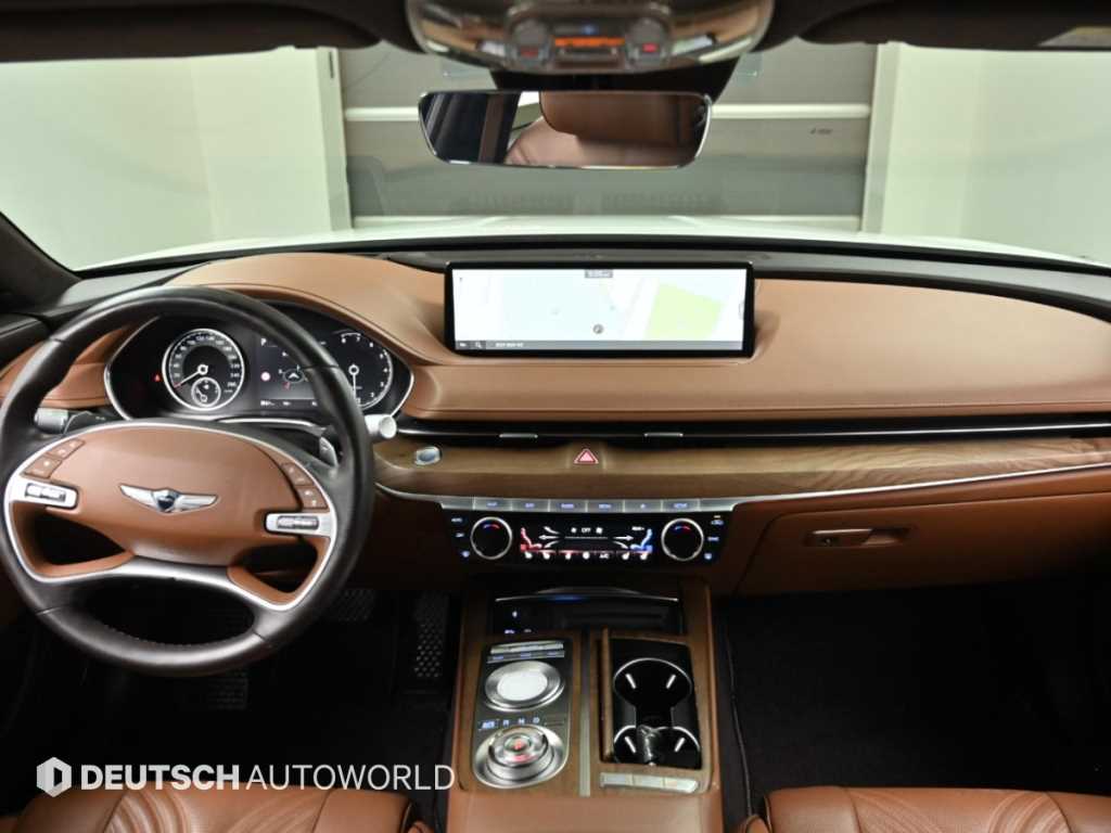 Genesis G80 — photo 07