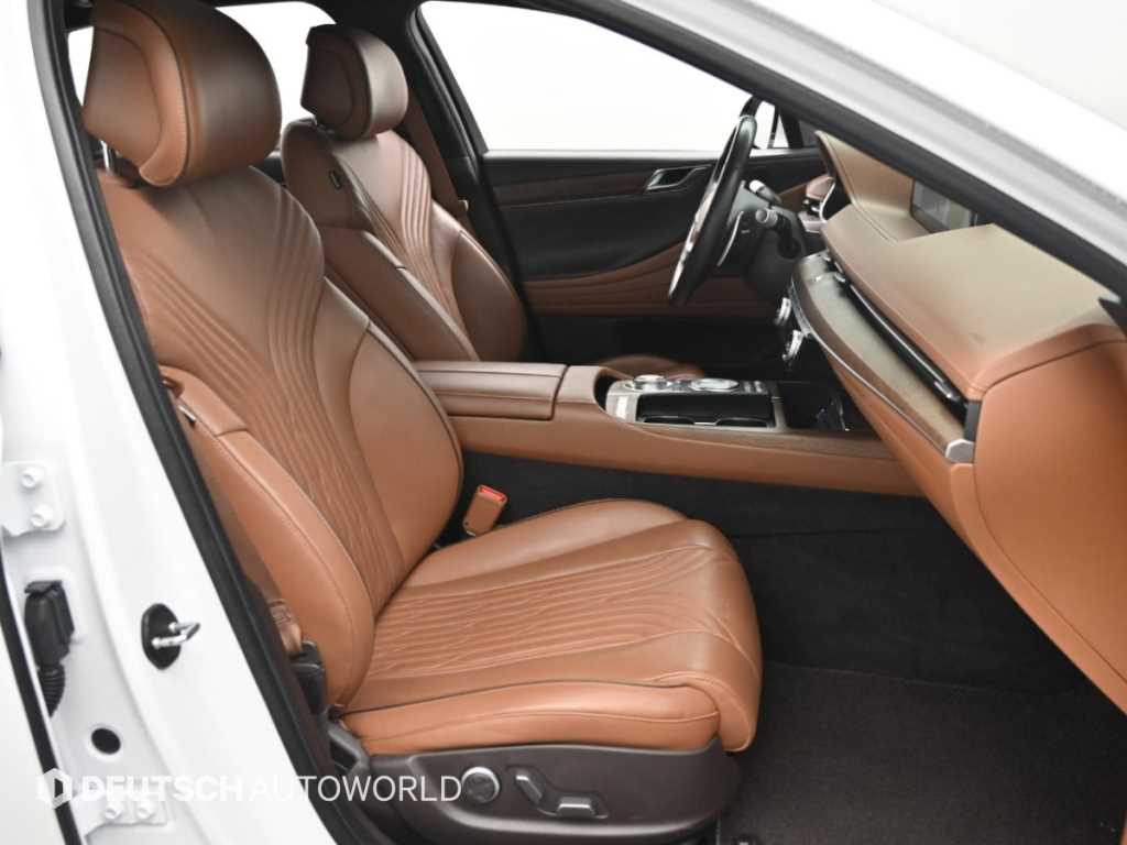 Genesis G80 — photo 10