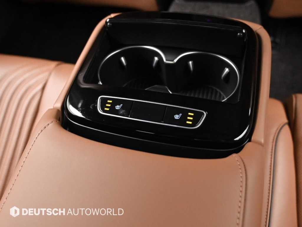 Genesis G80 — photo 16