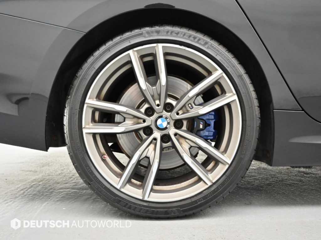 BMW 3-Series — photo 05