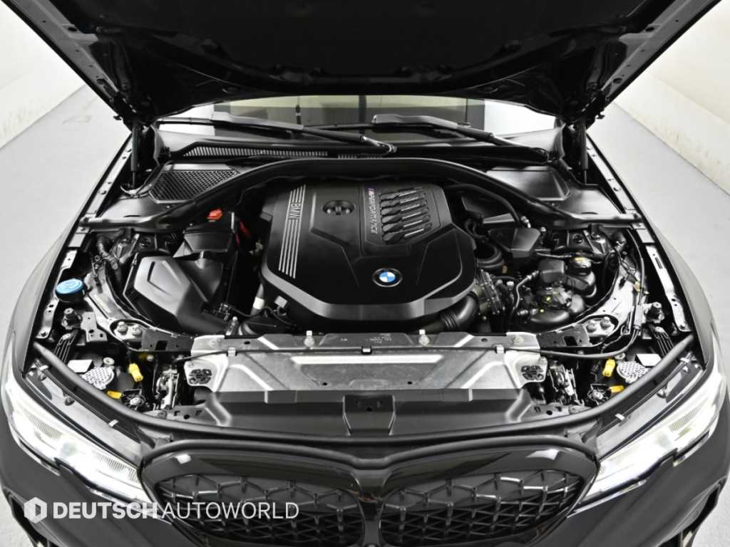 BMW 3-Series — photo 06