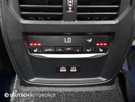 BMW 3-Series — photo 16