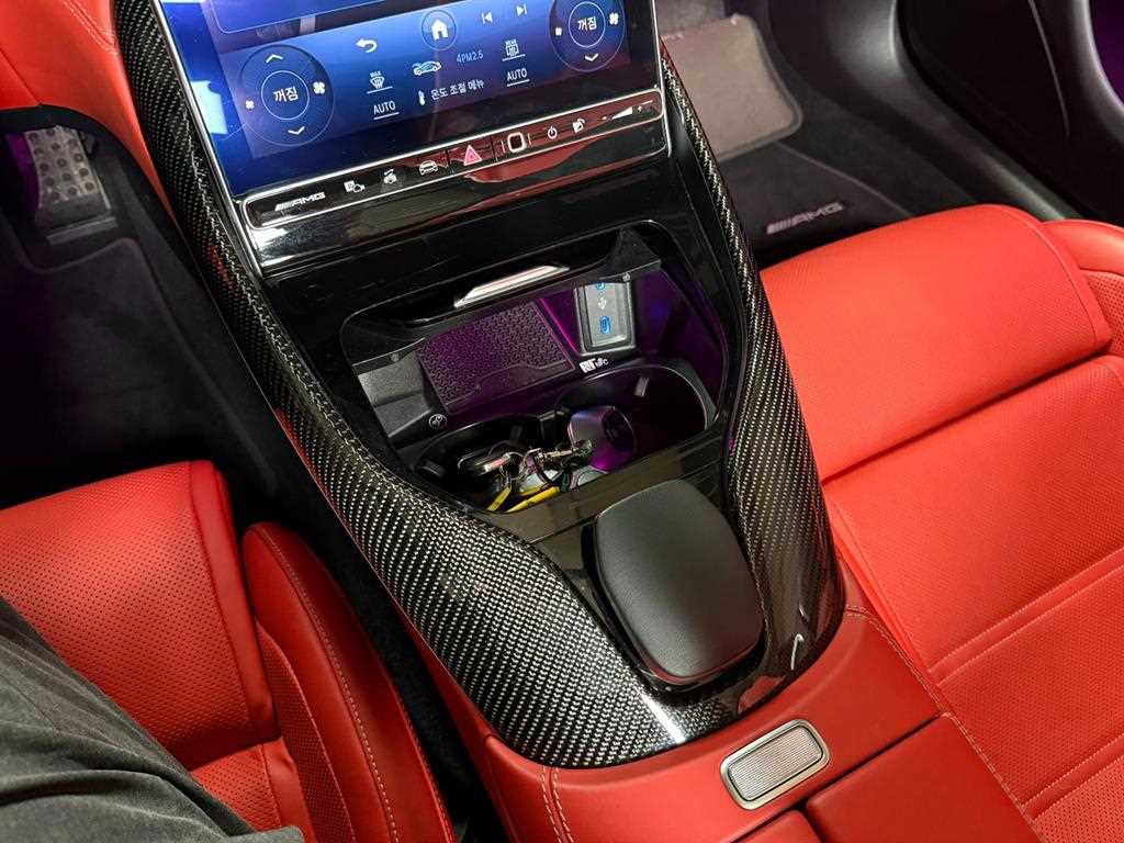 Mercedes-Benz SL-Class — photo 14