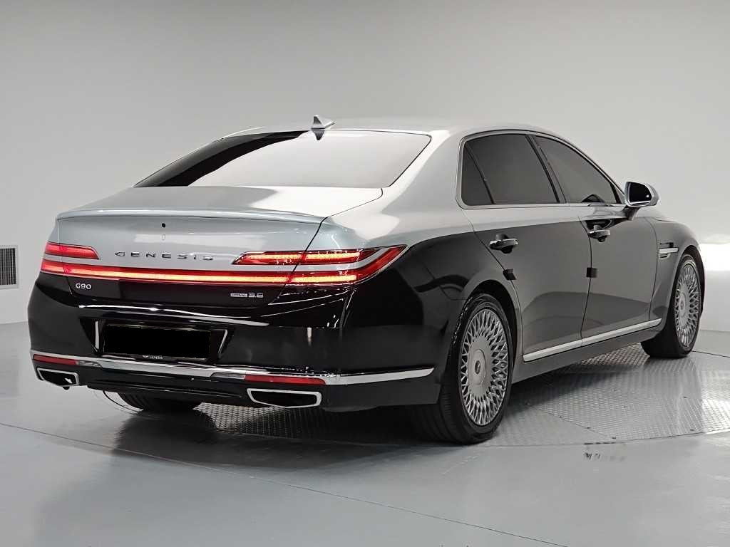 Genesis G90 — photo 04