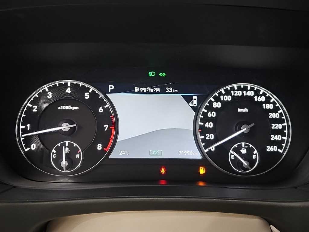 Genesis G90 — photo 06