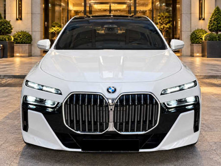 BMW 7-Series — photo 01