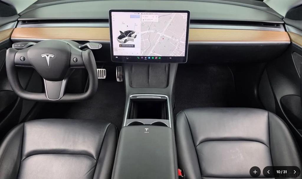 Tesla Model 3 — photo 07