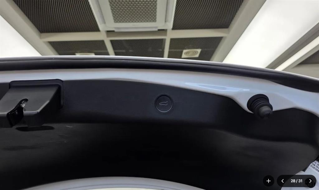 Tesla Model 3 — photo 17