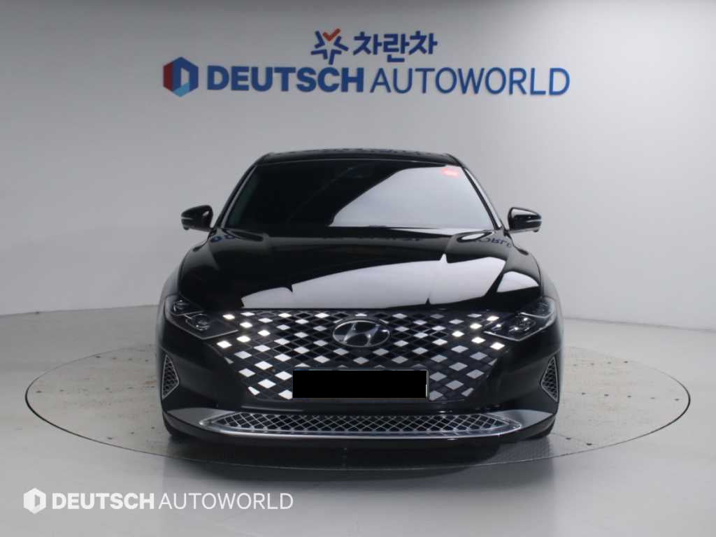 Hyundai Grandeur — photo 03