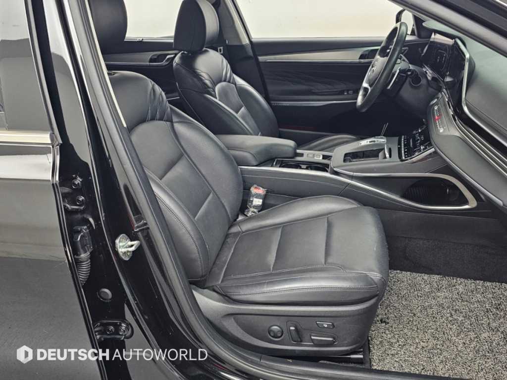 Hyundai Grandeur — photo 10