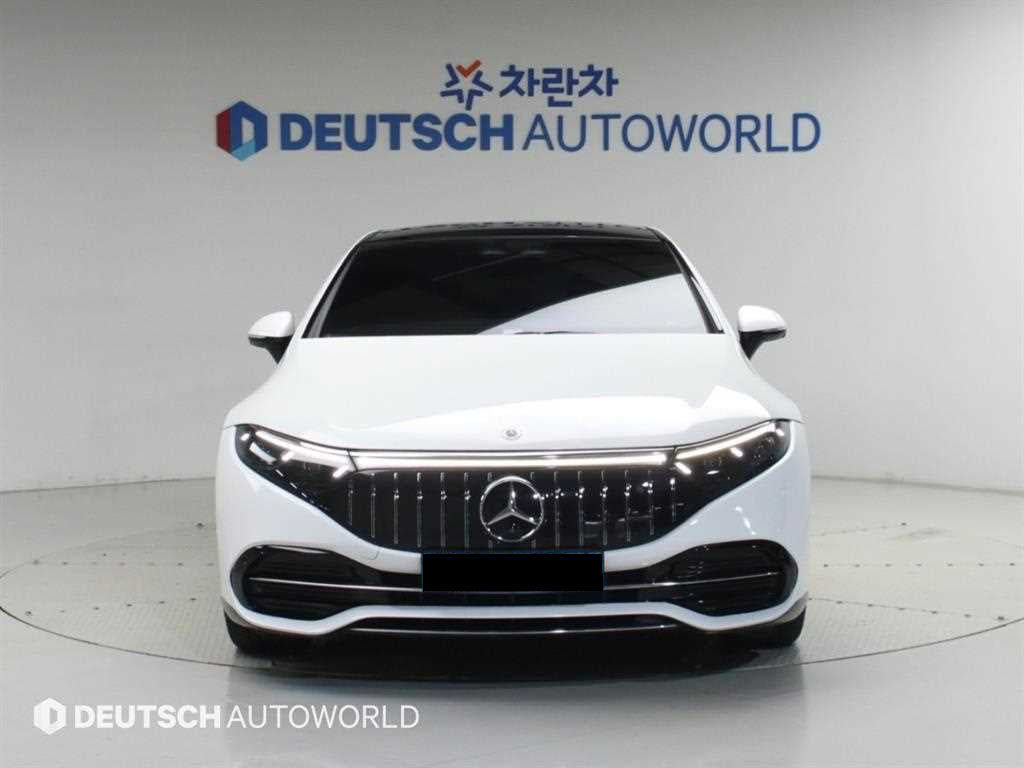 Mercedes-Benz EQS — photo 03