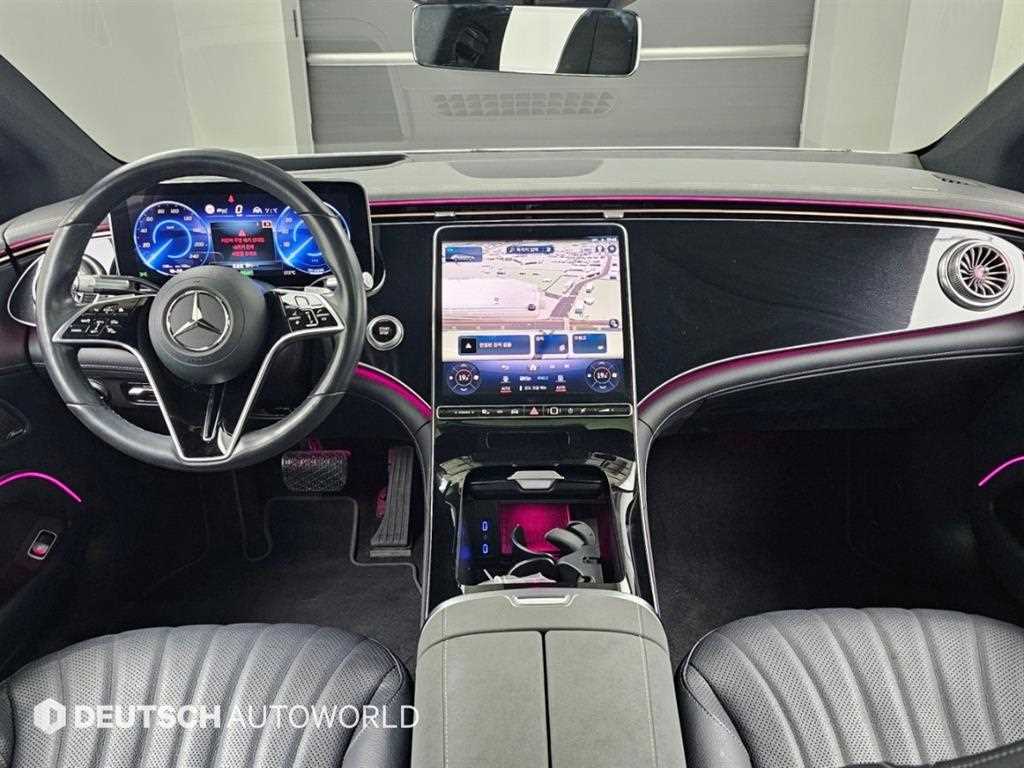 Mercedes-Benz EQS — photo 07