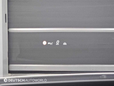 Mercedes-Benz EQS — photo 17