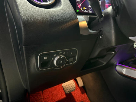 Mercedes-Benz GLB-Class — photo 13