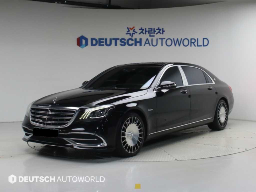 Mercedes-Benz S-Class — photo 01