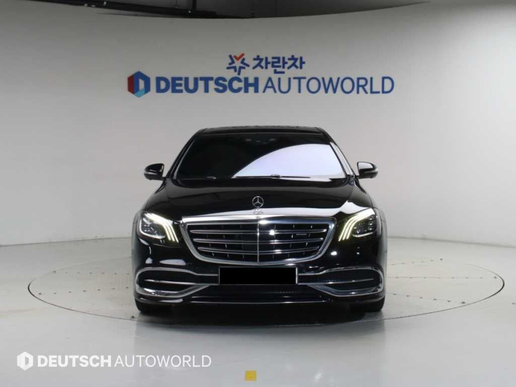 Mercedes-Benz S-Class — photo 03