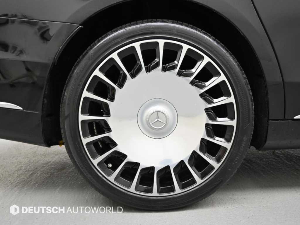 Mercedes-Benz S-Class — photo 05