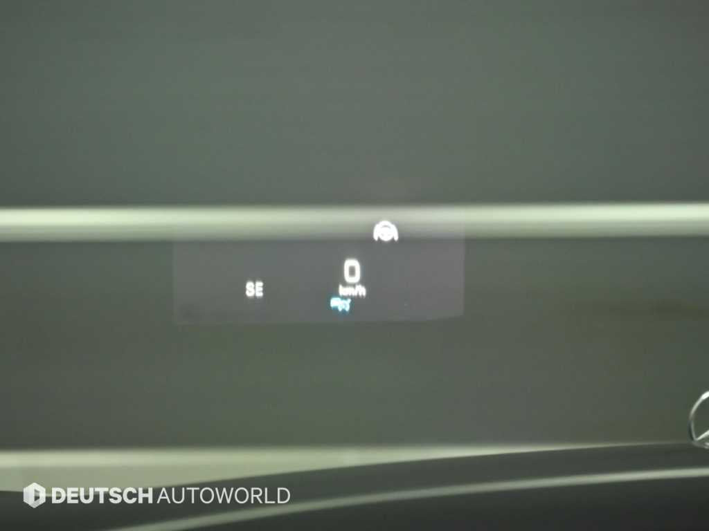 Mercedes-Benz S-Class — photo 17