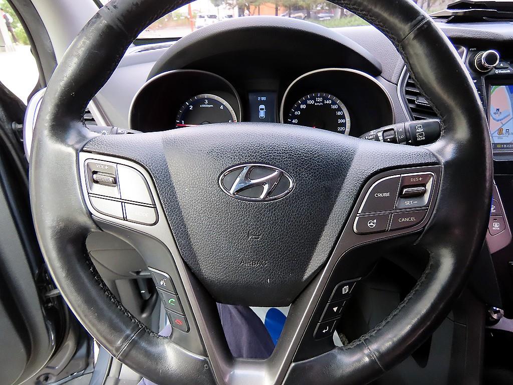 Hyundai Santafe — photo 08