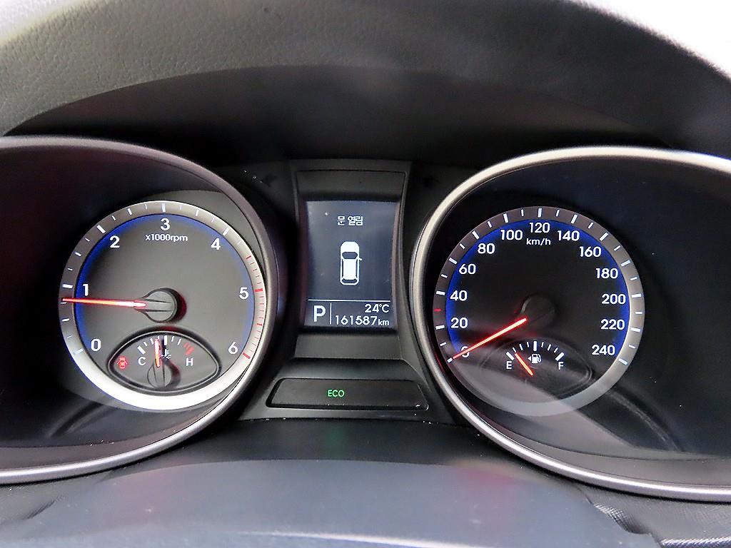 Hyundai Santafe — photo 09