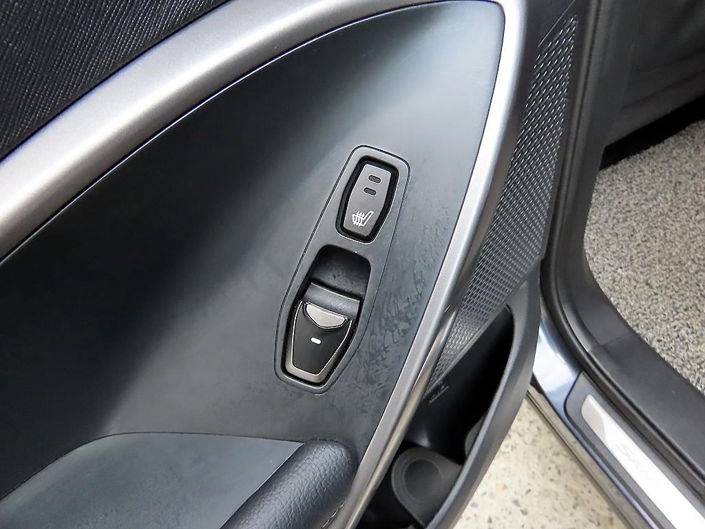 Hyundai Santafe — photo 17