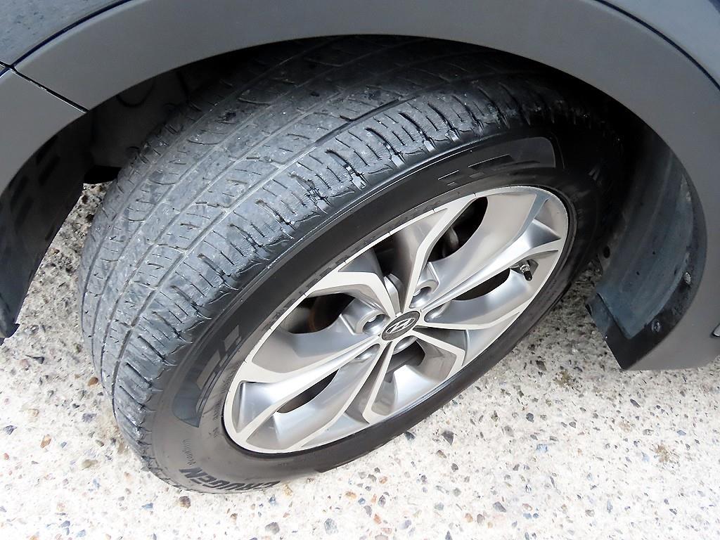Hyundai Santafe — photo 20
