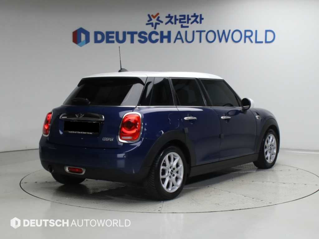 Mini Cooper — photo 02