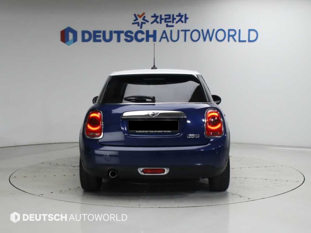 Mini Cooper — photo 04
