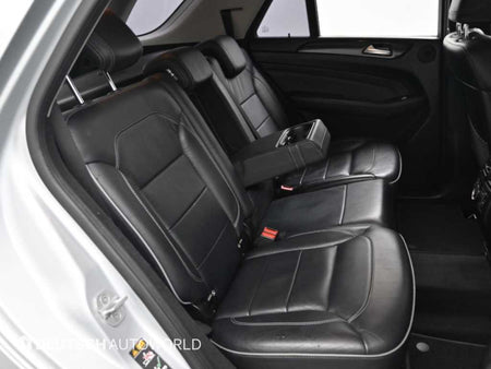 Mercedes-Benz M-class — photo 12