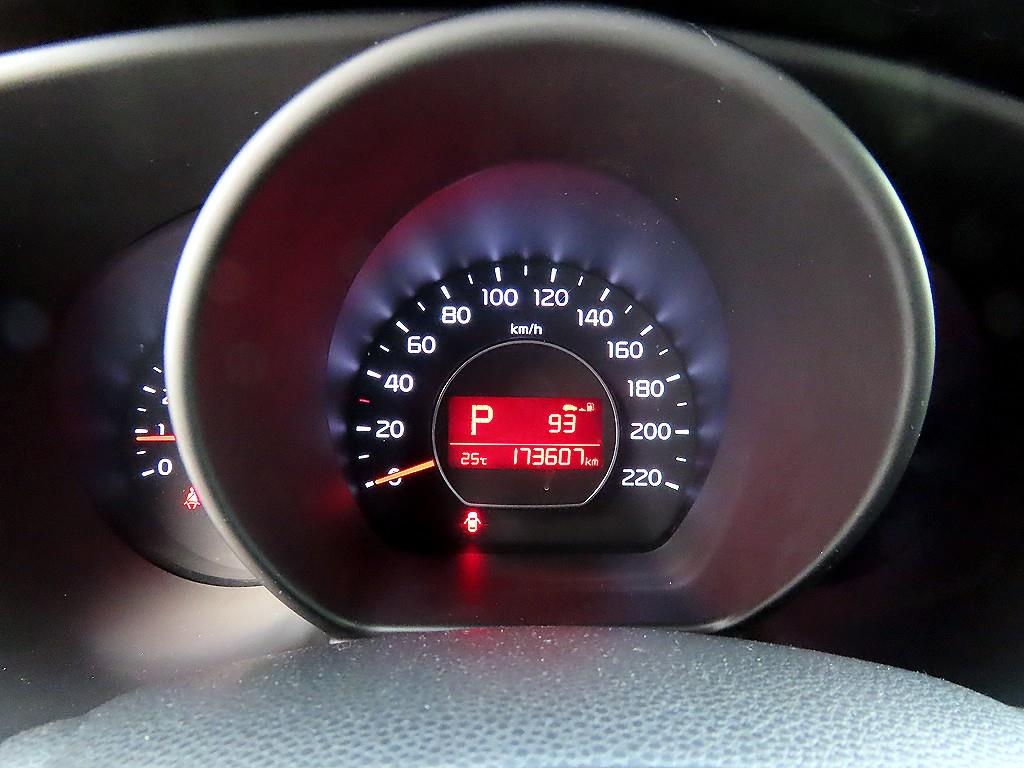 Kia Soul — photo 09
