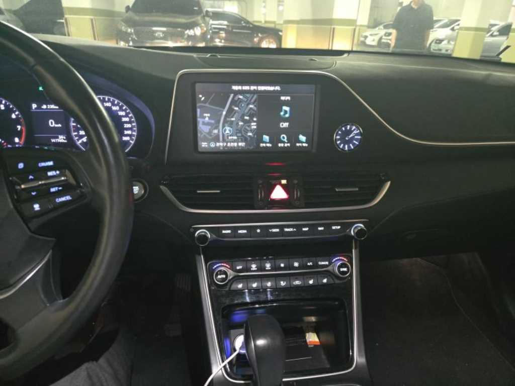 Hyundai Grandeur — photo 05