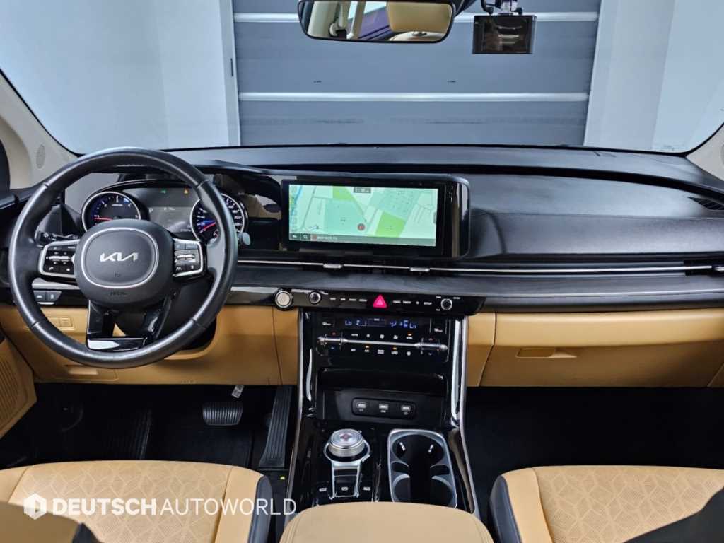 Kia Carnival — photo 07
